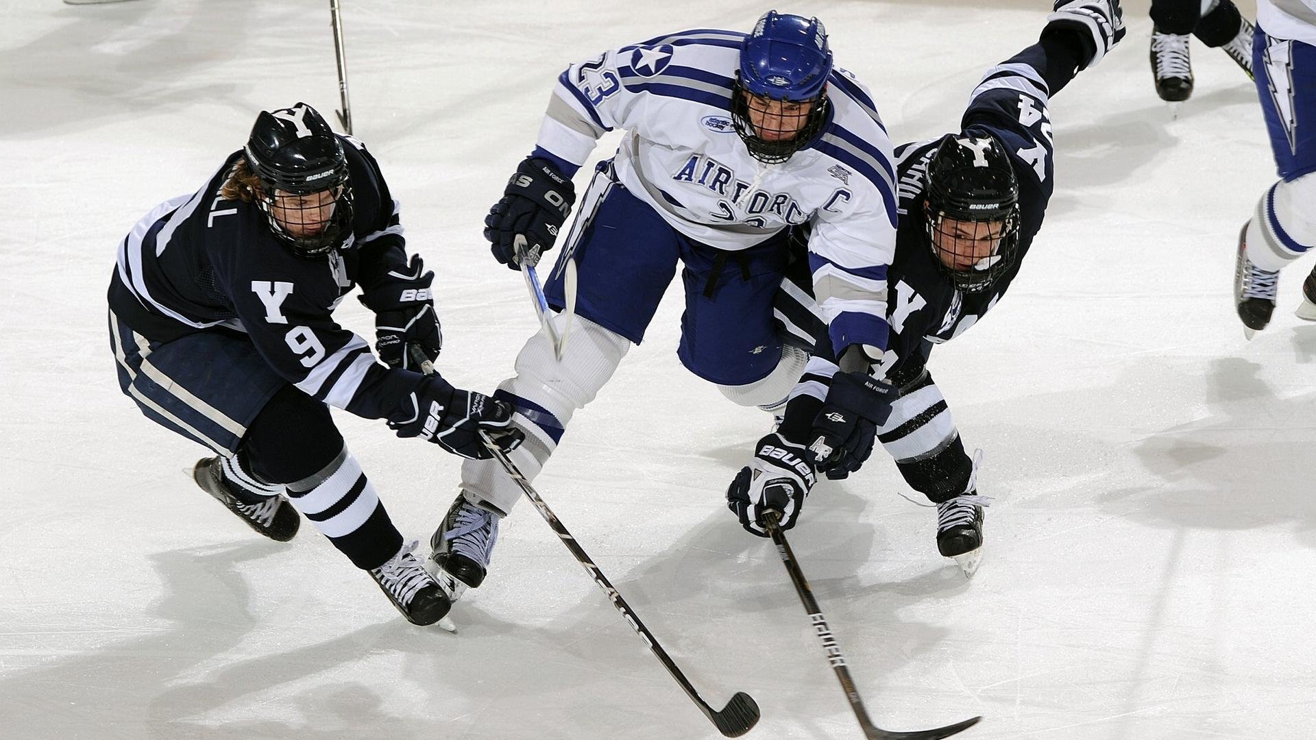 爱游戏ayx-LPL联盟启动职业选手生涯规划指导，英雄联盟职业选手生涯